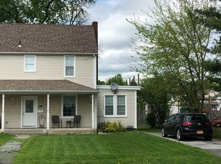 218-220 Rombout Ave #218, Beacon, NY 12508