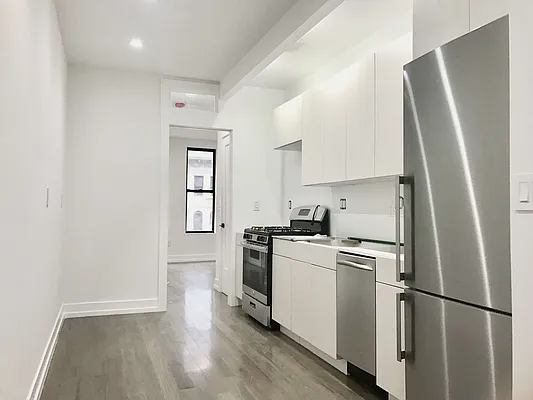 Rented by Platinum Properties | media 25