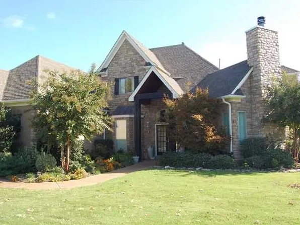 2620 Preakness Dr, Eads, TN 38028
