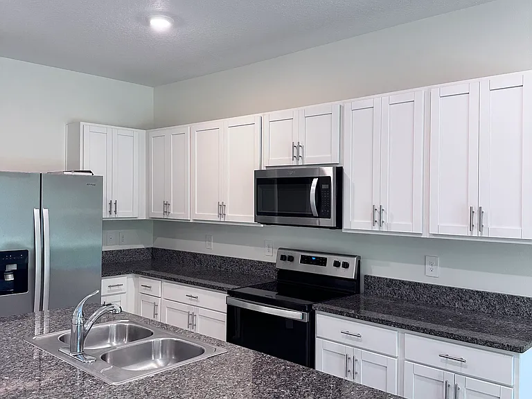 8653 Milestone Dr — Photo 3