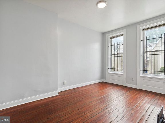 5th image of 1729 W Montgomery Ave