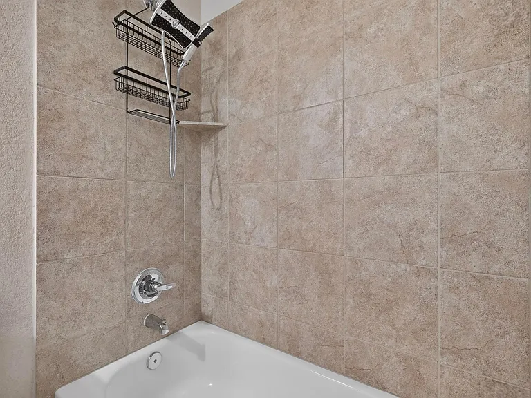 3704 Allegiance Ave — Photo 17