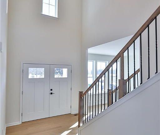 5th image of 353 Abby Rd Lot 40