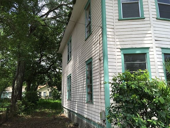 2nd image of 1031 E 12th St