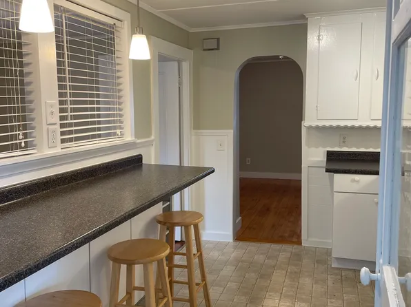 53 Nesmith St #7, Lowell, MA 01852