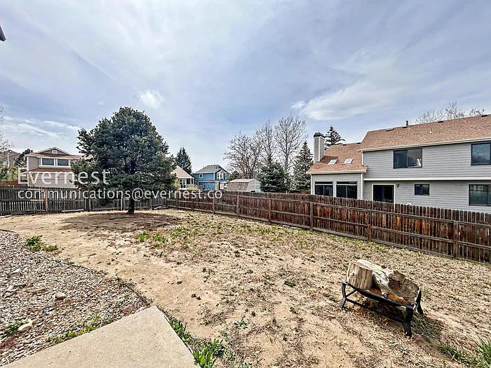4930 Sprangler Dr — Photo 32
