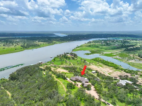 259 Chimney Cove Drive, Marble Falls, TX 78654
