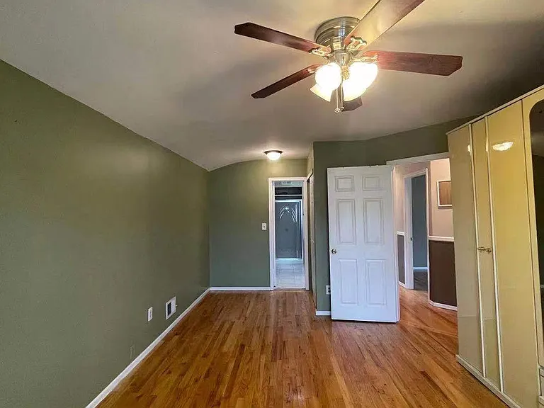 203 Gervil St #2 — Photo 17