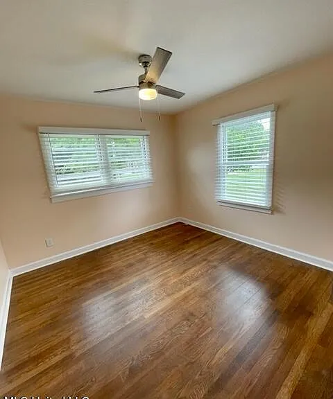 333 Belvedere Dr — Photo 28
