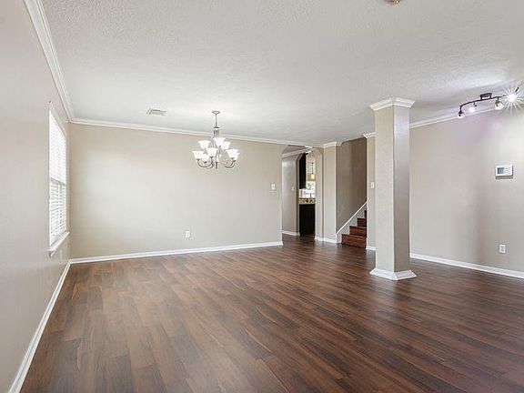 4th image of 5019 Jasmine Meadows Ln