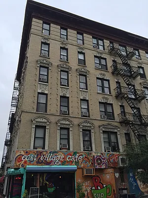 Rented by AJ Clarke | media 2