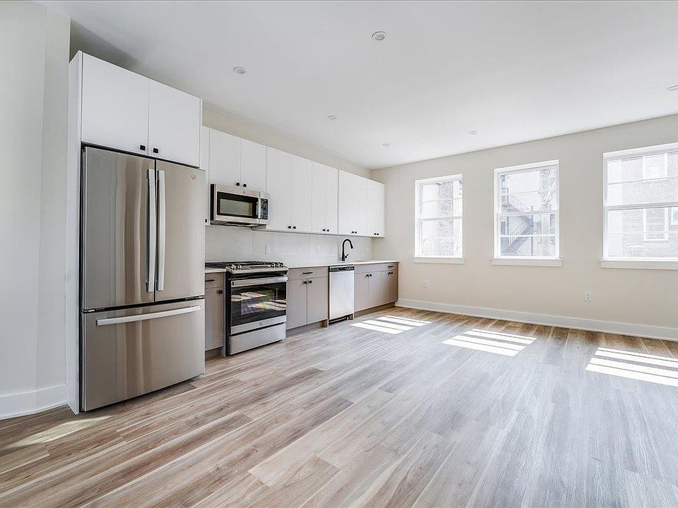 1st image of 237 Washington St #205