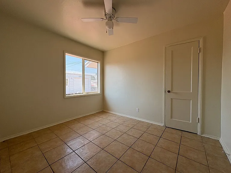 6412 Navajo Ave — Photo 9