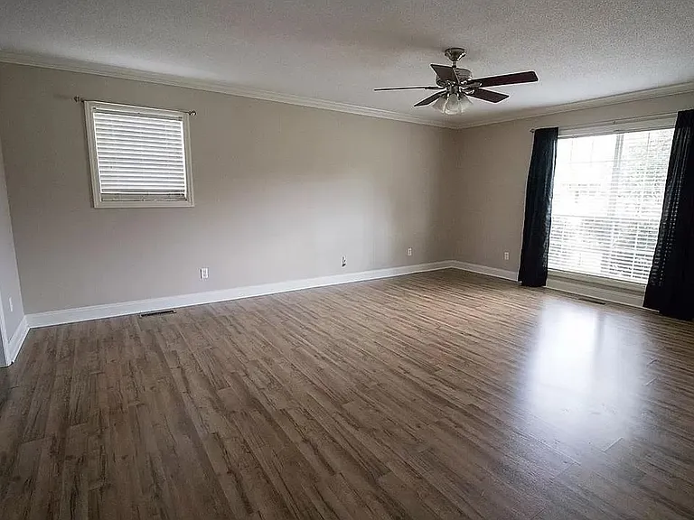 3708 Black Gum Dr — Photo 9