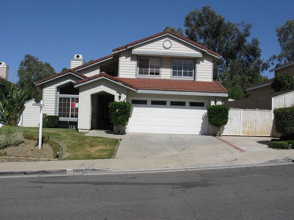 2nd image of 15679 Fallen Oak Dr