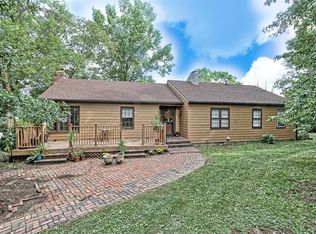 30 Pinecrest Ln, Hamilton, OH 45013