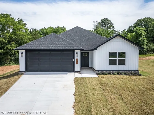 818 Corbin Way, Van Buren, AR 72956