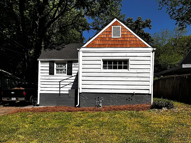 Conrad Ave SE — Photo 13