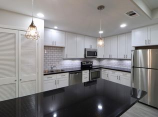 5929 Queensloch Dr APT 116, Houston, TX 77096