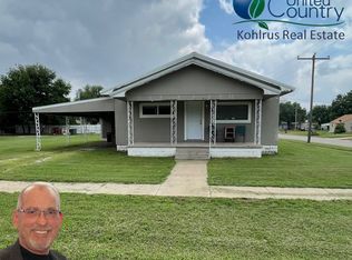 503 Dickinson St, Kiowa, KS 67070
