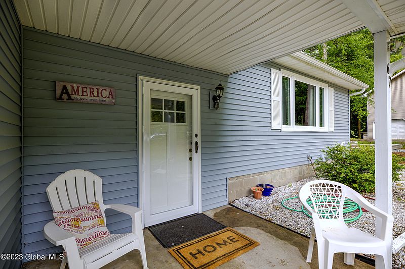 2nd image of 67 Wineberry Lane
