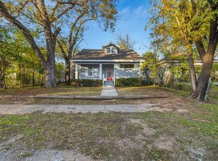 924 W Dakota Ave, Chickasha, OK 73018