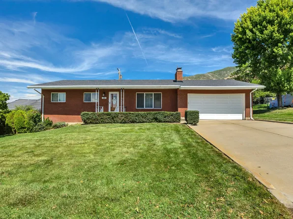 539 E 250 N, Centerville, UT 84014
