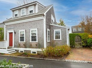 8 Jefferson Ln, Nantucket, MA 02554