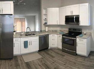 1006 SW Mantilla Ave, Port Saint Lucie, FL 34953
