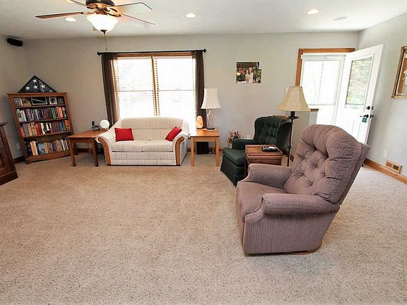 2nd image of 8632 Tenskwatawa Dr