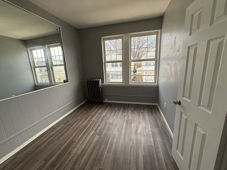 31 Aldine St #2 — Photo 11