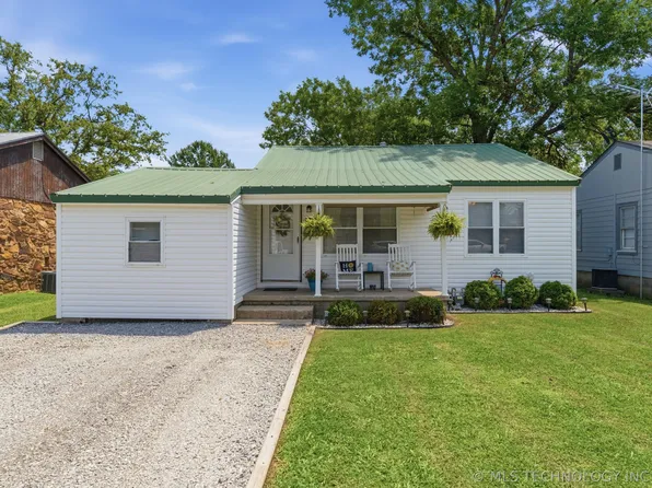 814 N Ross Ave W, Dewey, OK 74029