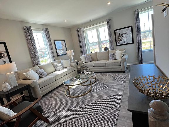 5th image of 3103 Timber Mill Dr