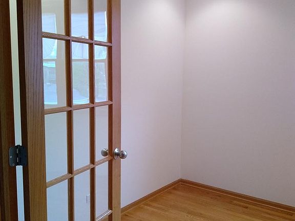 5th image of 4314 S Saint Lawrence Ave #2
