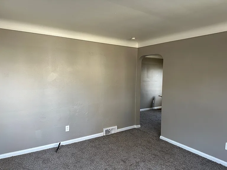 17520 Toepfer Dr — Photo 3