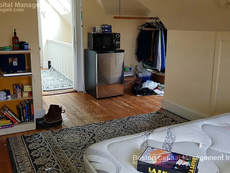 78 Linden St — Photo 10