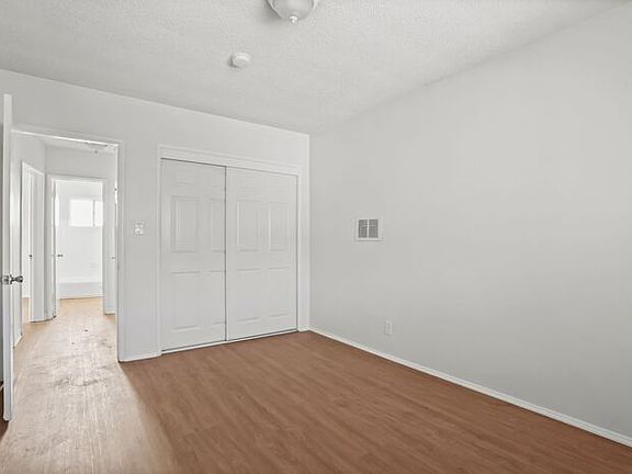 5th image of 14518 Berendo Ave #D
