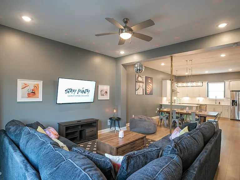 1737 Pecan St #3 — Photo 49