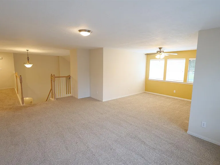 22719 Sierra Lake Ct — Photo 23