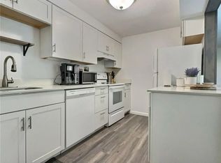 2465 Brook Ledge Rd #31, Bridgeville, PA 15017