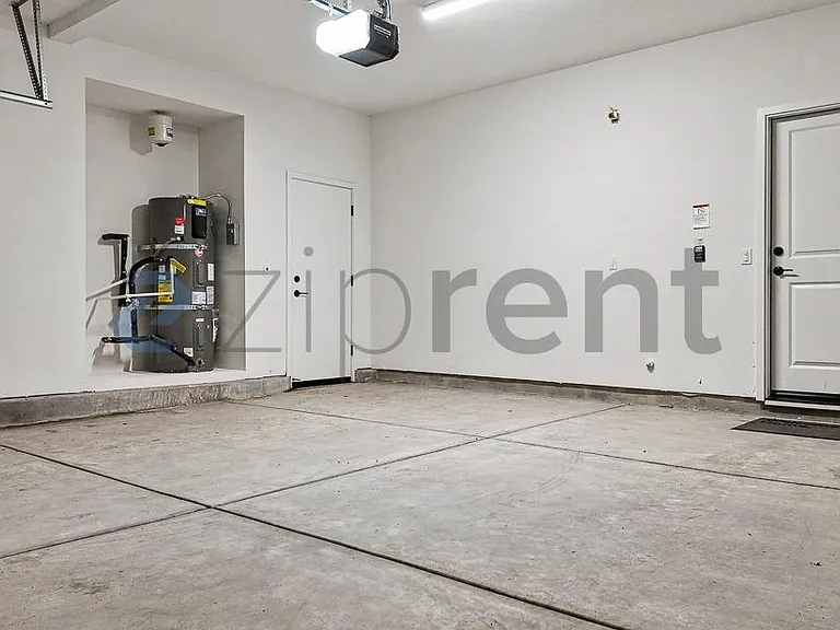 10110 Elise Way — Photo 55