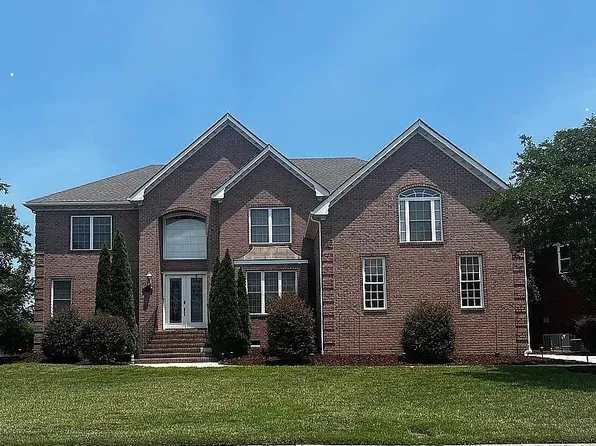 2276 Rio Rancho Dr, Virginia Beach, VA 23456