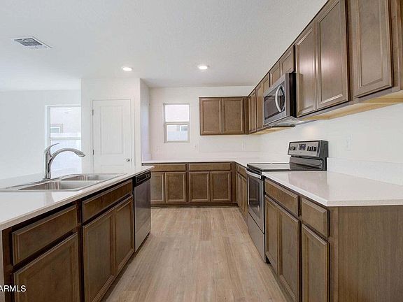 4th image of 16229 W LA VENTILLA Way