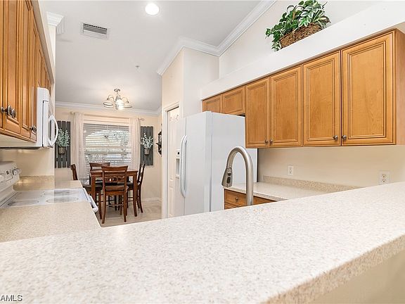 4th image of 19990 Barletta Ln Unit 824