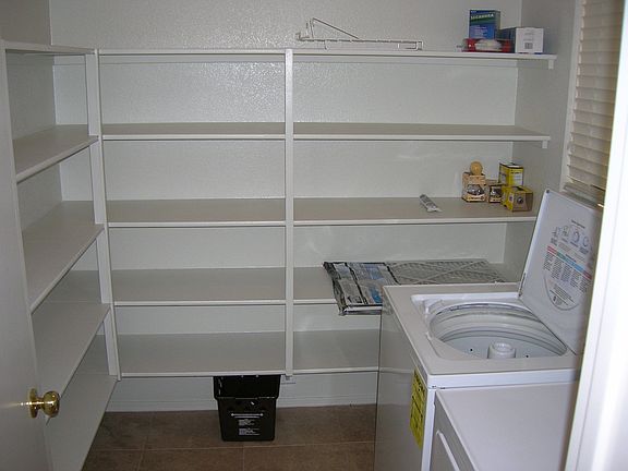 5th image of 10513 W Robin Ln