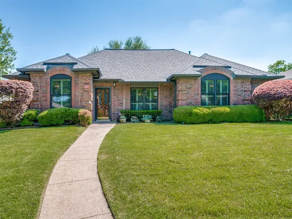 2046 Oakbluff Dr, Carrollton, TX 75007
