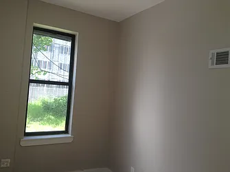 Rented by Rennit Inc.