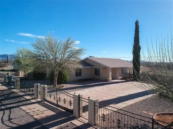 3443 S Desert Dr, Bisbee, AZ 85603