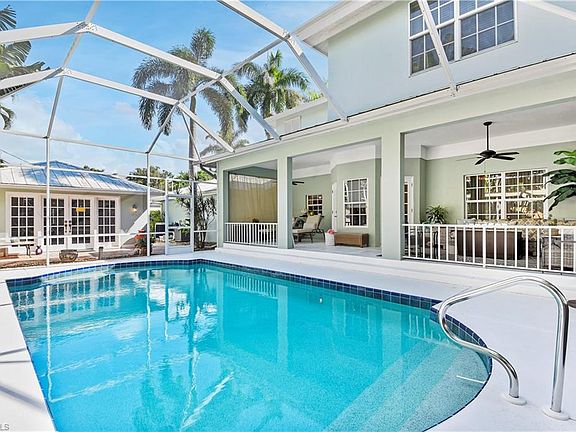 3rd image of 1309 Melaleuca Ln