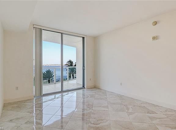 Home For Sale In Oasis